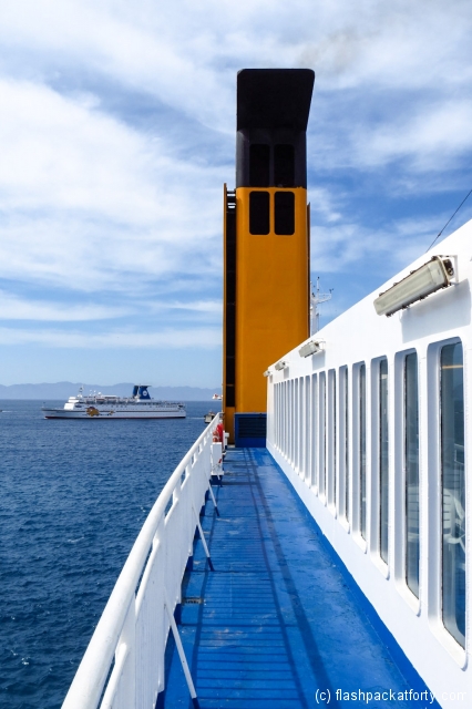 rhodes-santorini-ferry-funnel