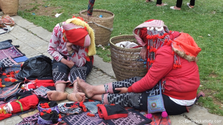 Hmong market traders