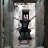 craig-in-angkor-doorway