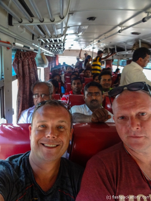 negombo-to-anuradhapura-bus