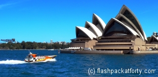 Power Boat Sydney Opera House