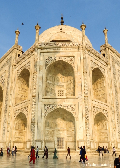 taj-mahal-at-sunset-with-detail
