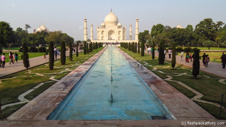 taj-mahal-landscape-view-with-pond