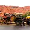 agra-fort-horse-and-auto-rickshaw