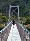mount-cook-walk-bridge