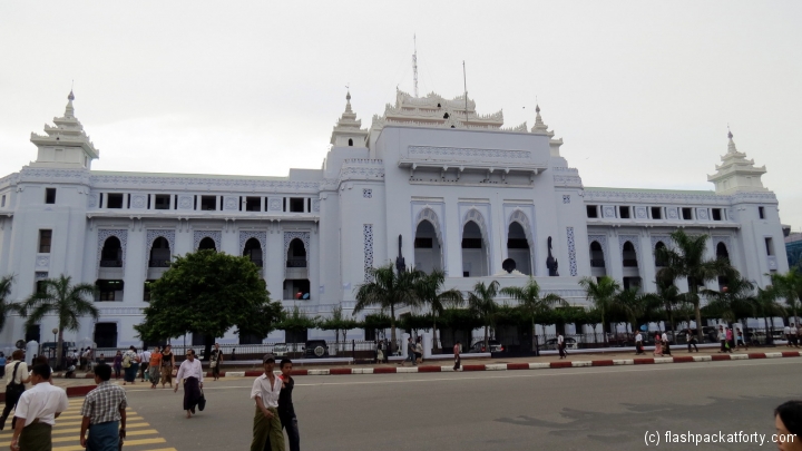 city-hall-yangon